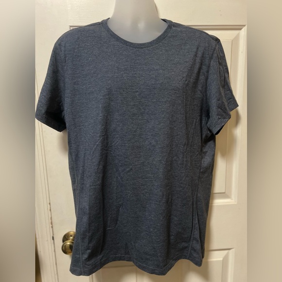 Men’s Ten Thousand t shirt - Picture 1 of 3